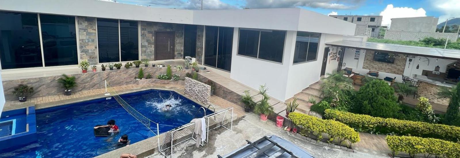 Отель Casa Con Piscina Privada Манта Экстерьер фото